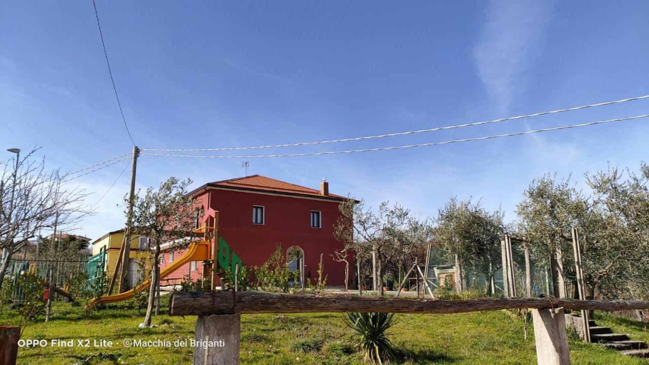 Agriturismo Macchia Dei Briganti - B&B Montefalcione Экстерьер фото